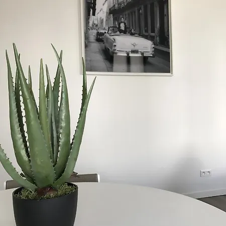 Les Des Ateliers Bordelais - Cite Du Vin Apartment
